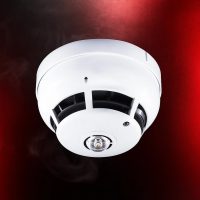مولتی دتکتور دودی اپتيكال + حرارتی + گاز CO هوشمند آدرس پذیر دارای آژیر و فلاشر داخلی و دارای ایزولاتور داخلی مدل 6000PLUS/OPHTCO/SVAD